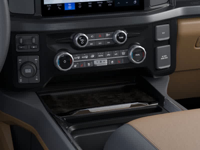 2025 Ford F-350 Lariat photo 15