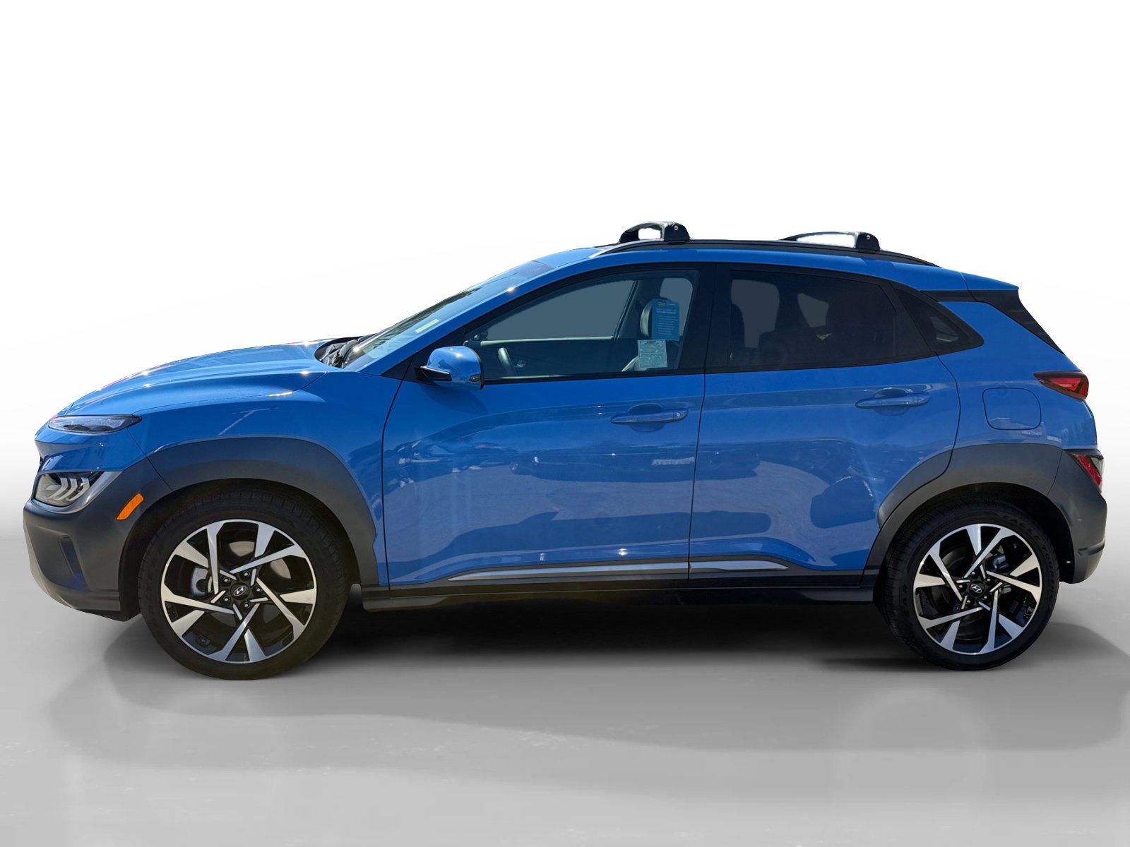 2023 Hyundai Kona Limited photo 2