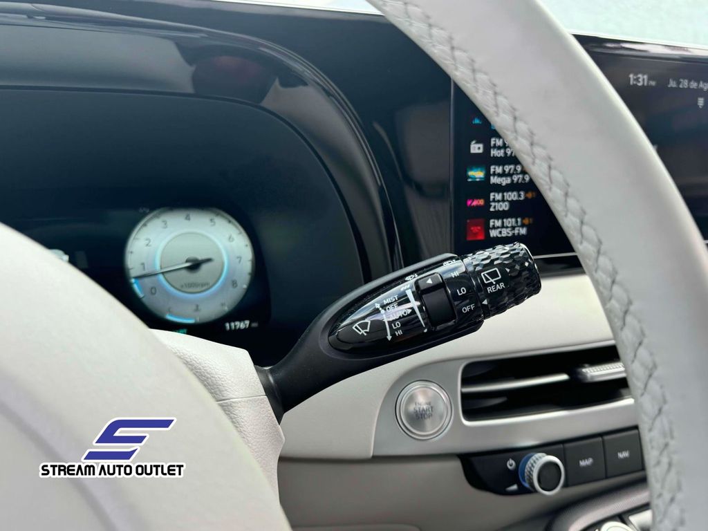 2025 Hyundai Palisade Limited photo 24