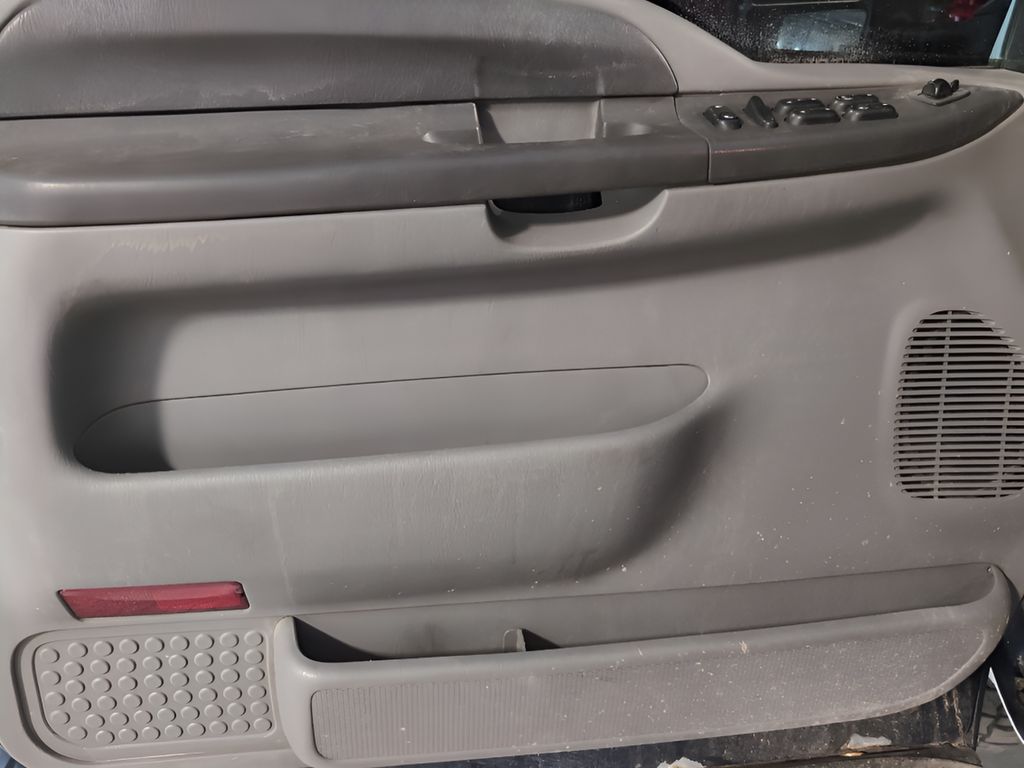 2004 Ford F-350 Lariat photo 26