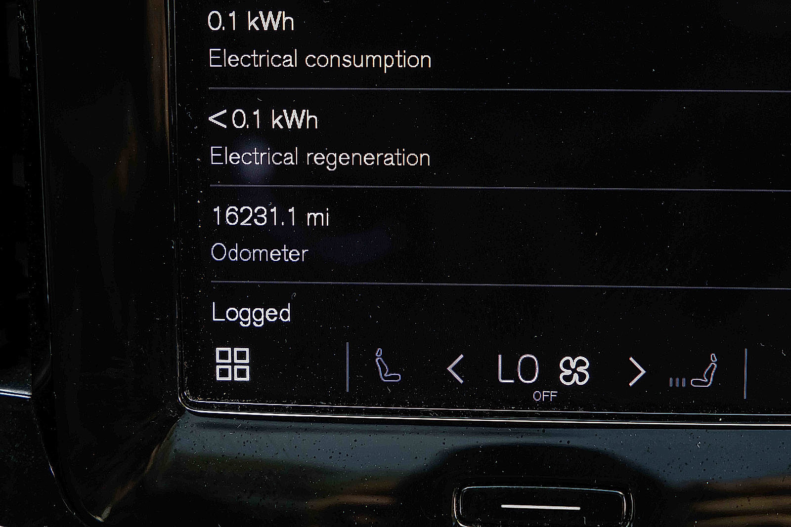 2023 Volvo XC40 Recharge Plus photo 10