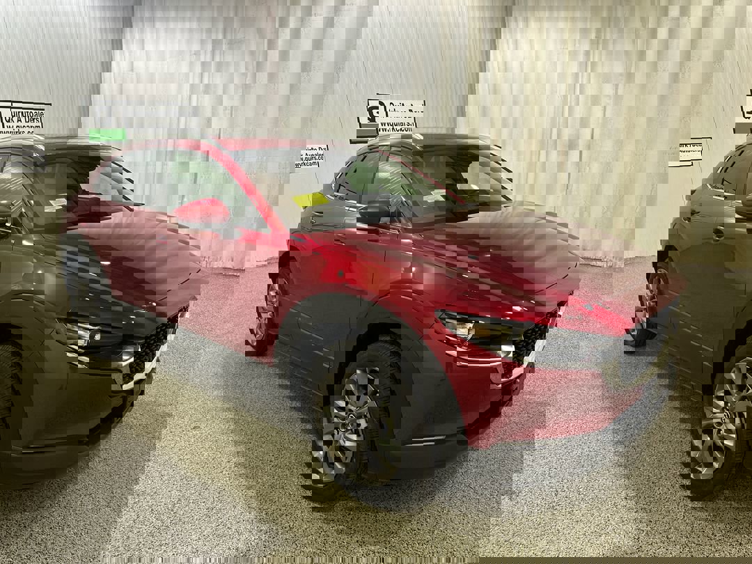 2025 Mazda CX-30 2.5 S Preferred photo 3