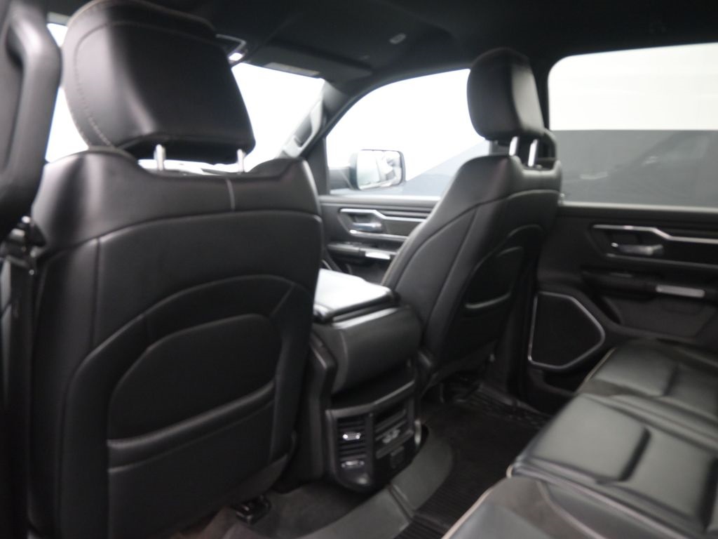 2023 Ram 1500 Laramie photo 12