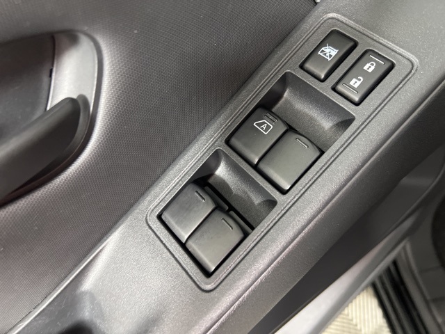 2022 Nissan Frontier S photo 20