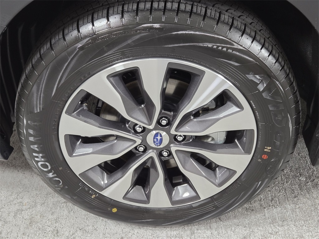 2025 Subaru Outback Limited photo 5
