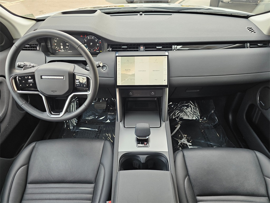 2025 Land Rover Discovery Sport S photo 8
