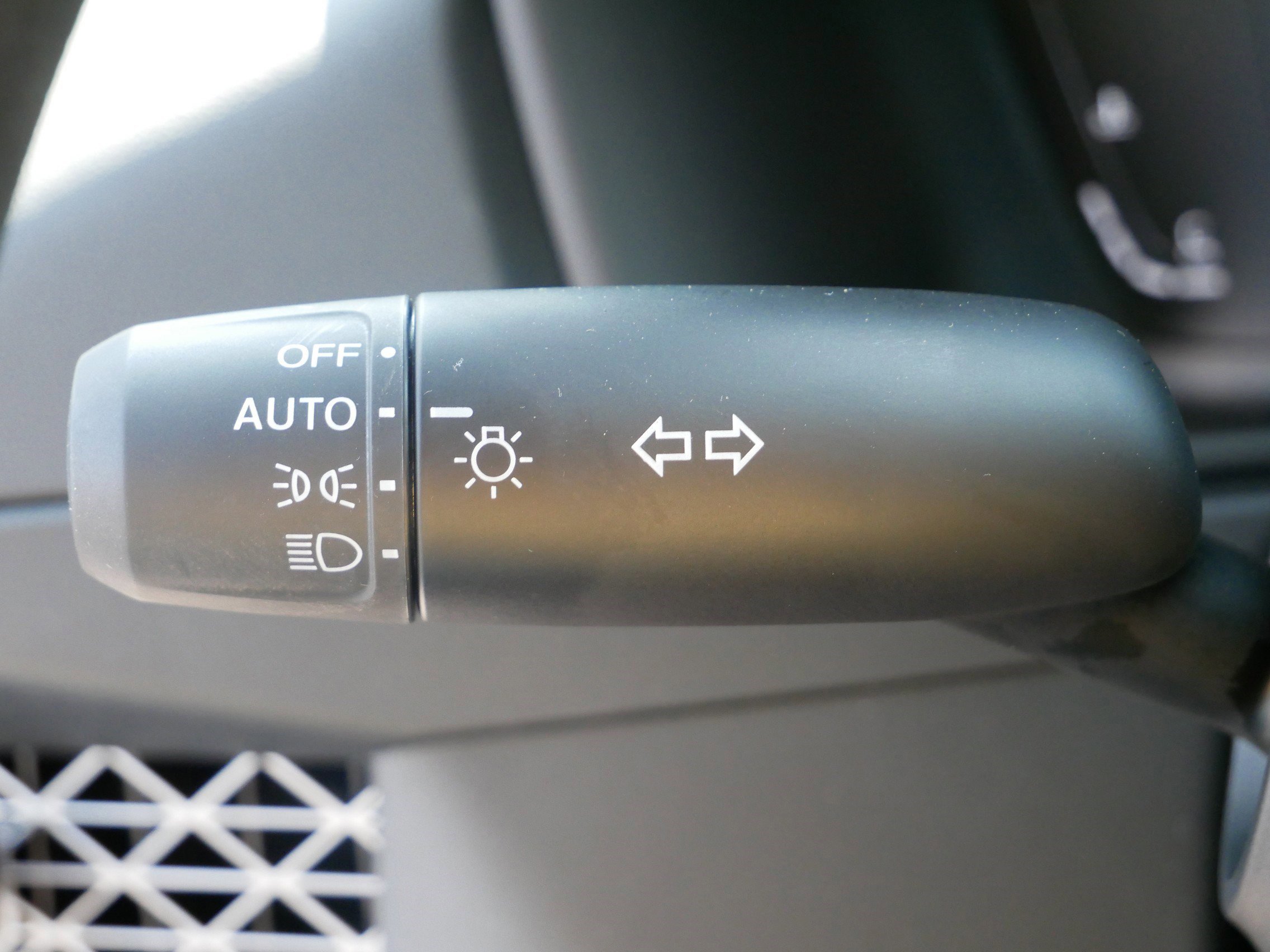 2025 Honda Accord LX photo 28