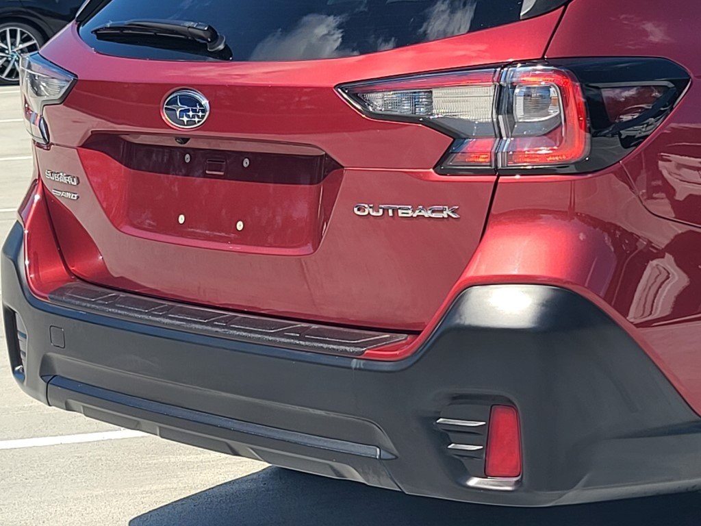 2021 Subaru Outback Premium photo 24