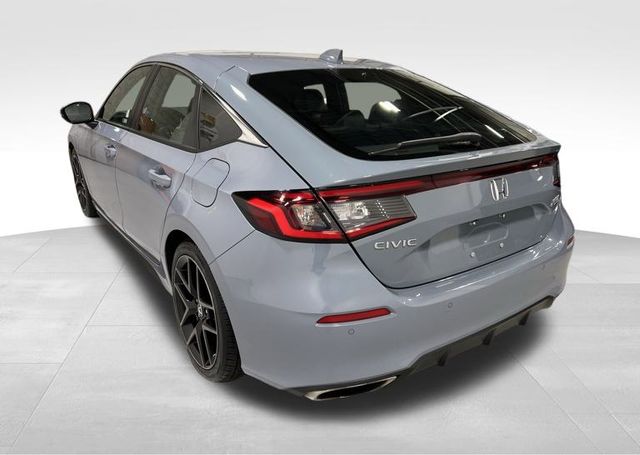 2022 Honda Civic Sport Touring photo 4