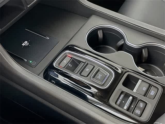2025 Honda Pilot Touring photo 20