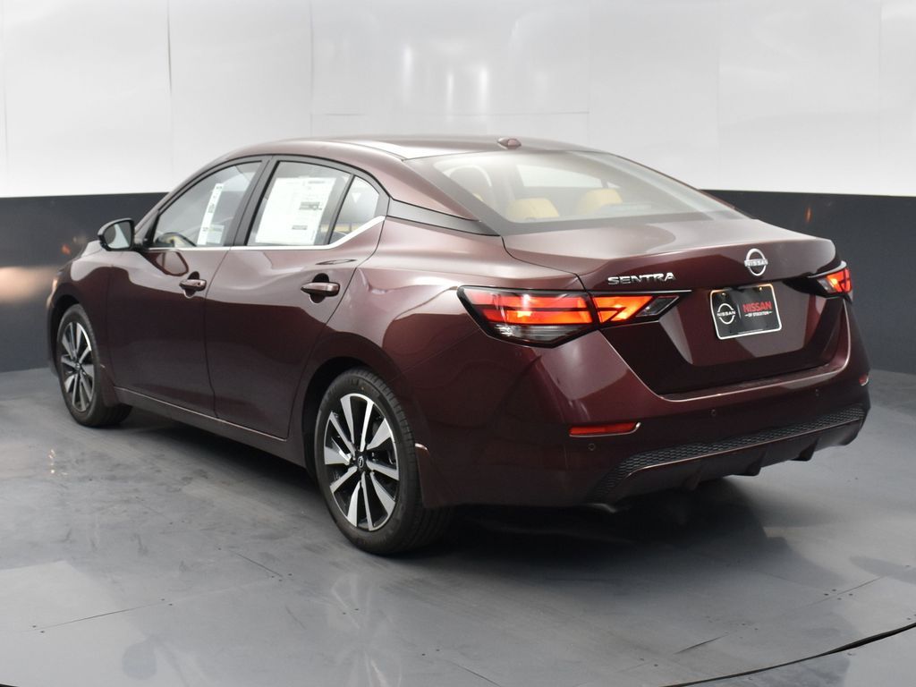 2025 Nissan Sentra SV photo 4