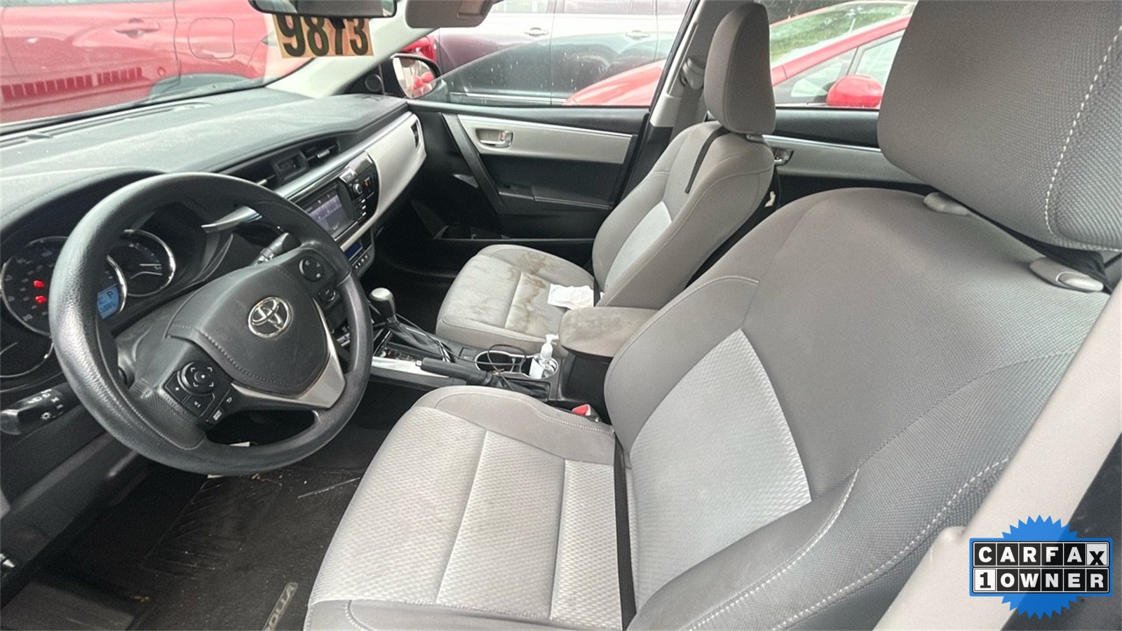 2016 Toyota Corolla LE photo 4