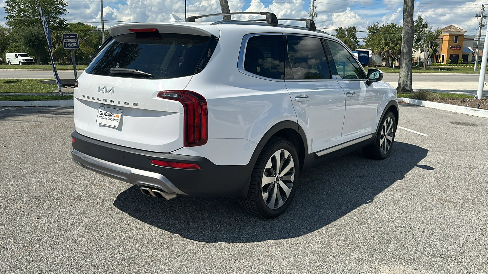 2022 Kia Telluride S photo 24