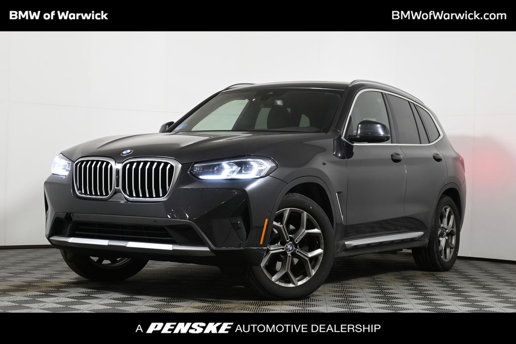 2023 BMW X3 30i's photo