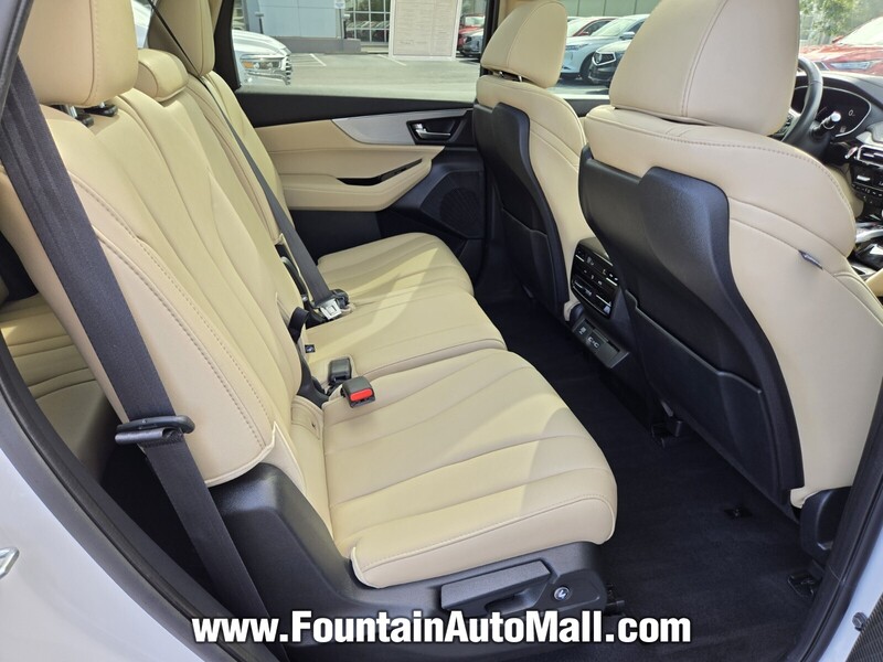 2023 Acura MDX photo 15