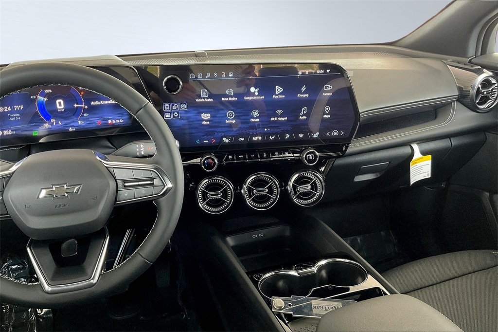 2025 Chevrolet Blazer EV photo 6