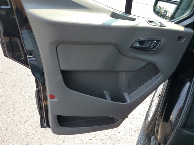 2023 Ford Transit photo 6