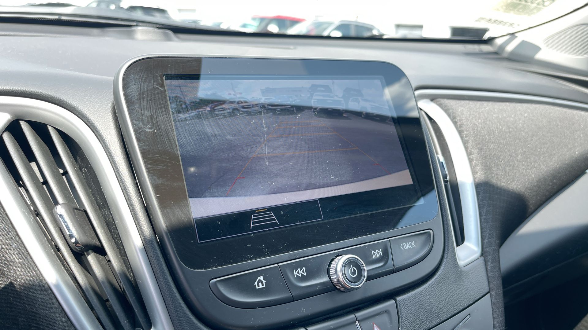 2022 Chevrolet Malibu LS photo 14