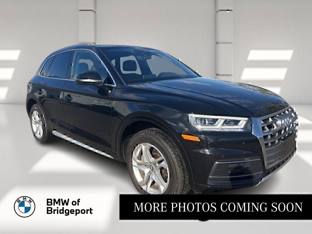 2018 Audi Q5 Premium Plus's photo