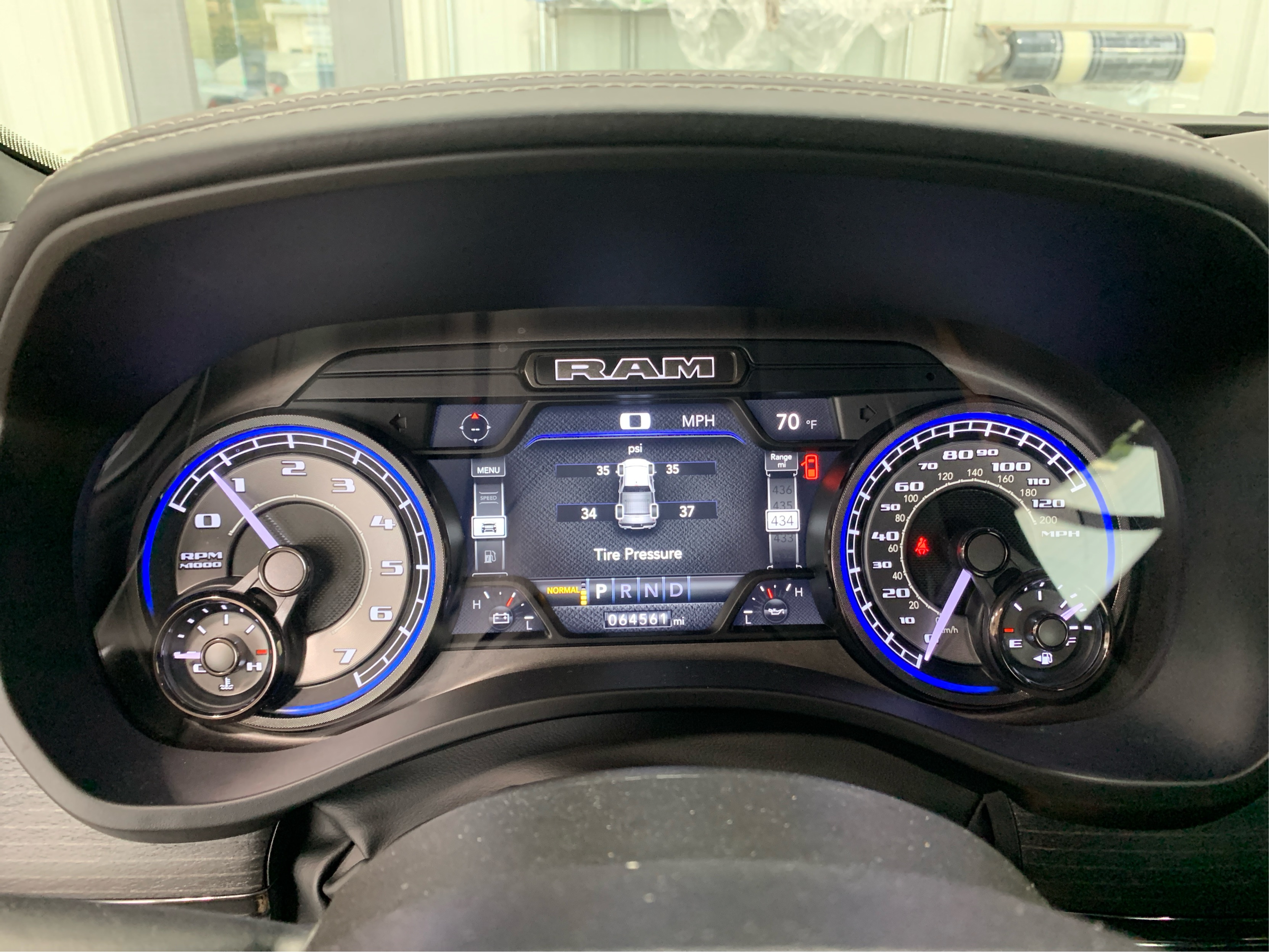 2022 Ram 1500 Limited photo 9