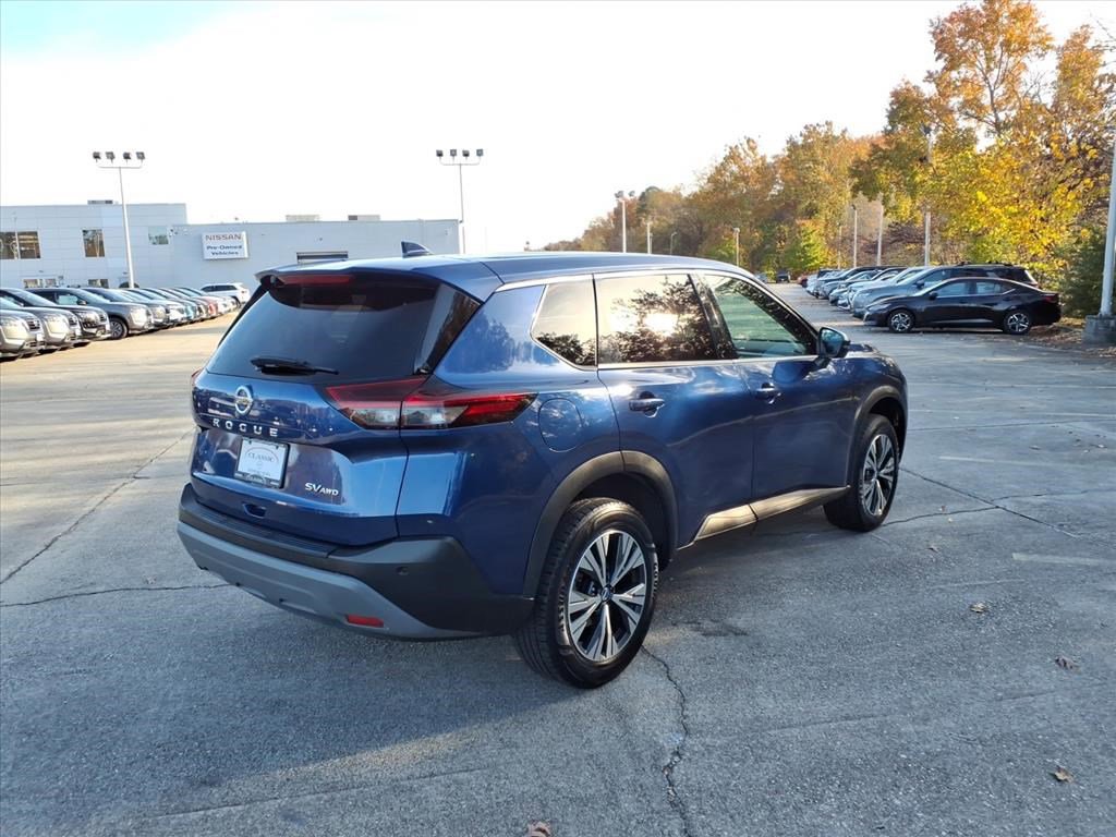 2021 Nissan Rogue SV photo 3