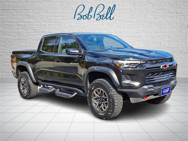 2024 Chevrolet Colorado ZR2's photo