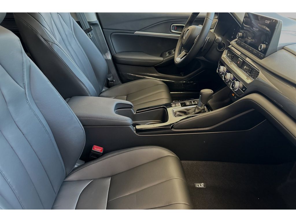 2025 Acura Integra Base photo 12