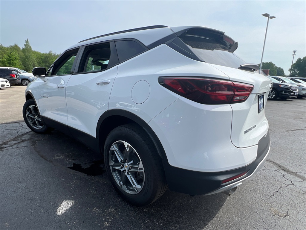 2023 Chevrolet Blazer 2LT photo 4