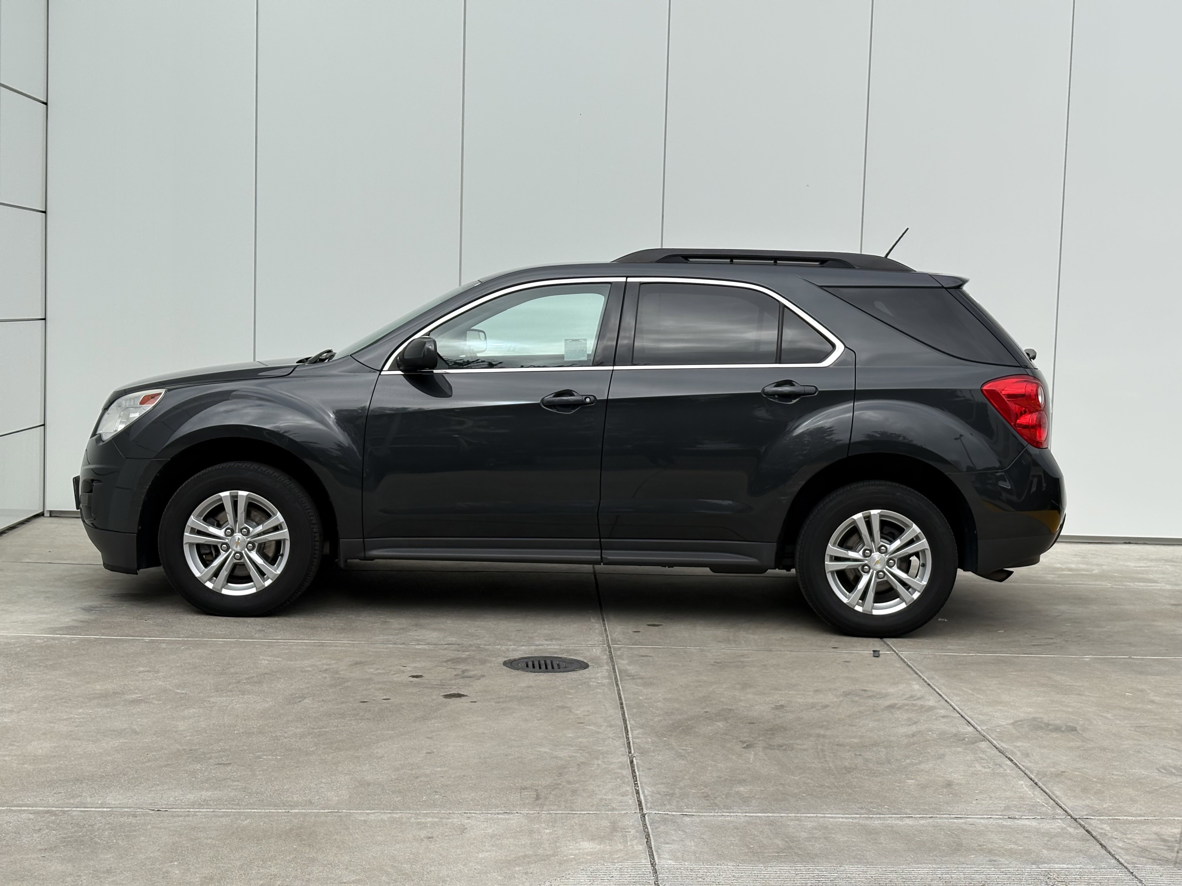 2013 Chevrolet Equinox LT photo 4