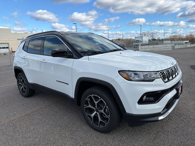 2026 Jeep Compass Limited's photo