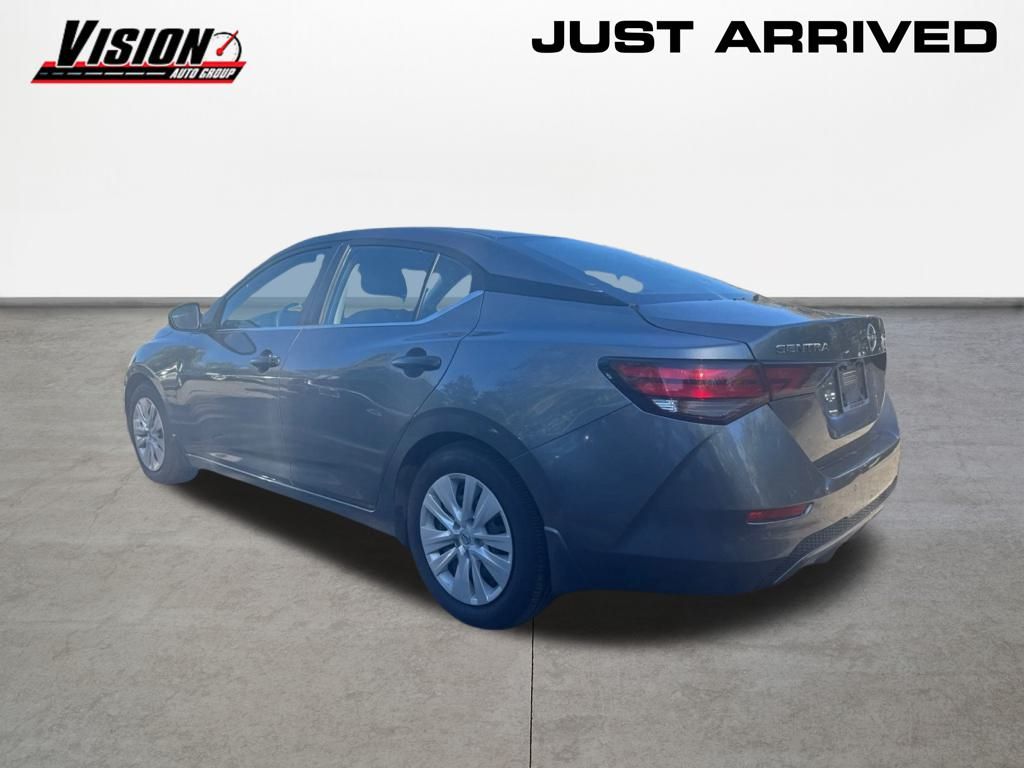2025 Nissan Sentra S photo 3