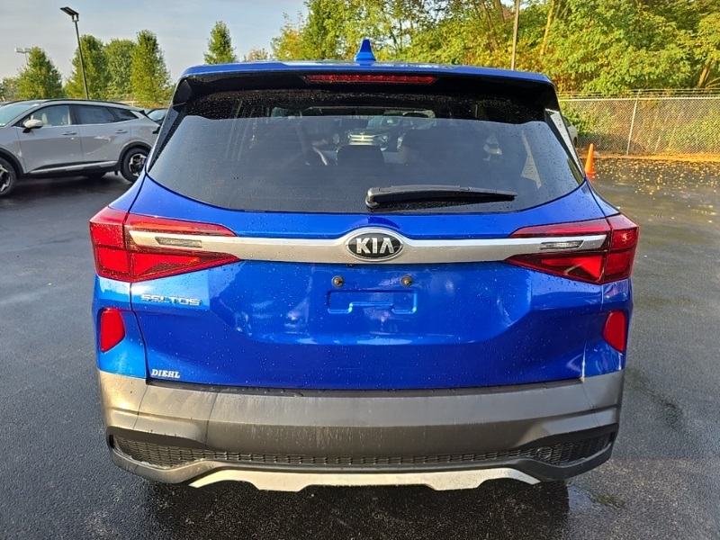 2021 Kia Seltos LX photo 4