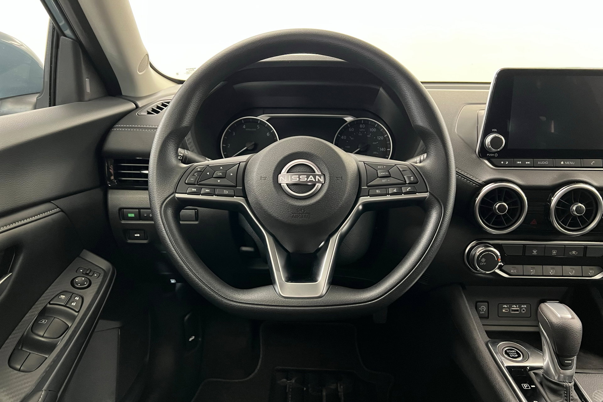 2025 Nissan Sentra SV photo 12