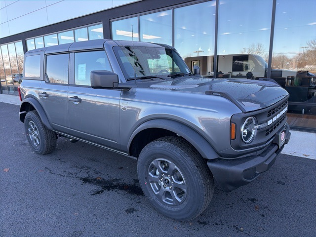 2025 Ford Bronco 4-Door Big Bend's photo