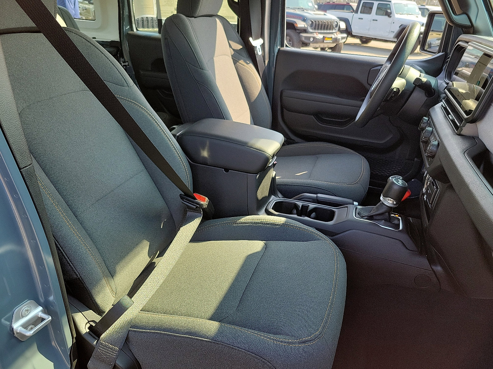 2025 Jeep Wrangler Sport photo 15