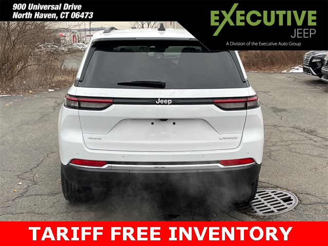 2025 Jeep Grand Cherokee Laredo photo 3