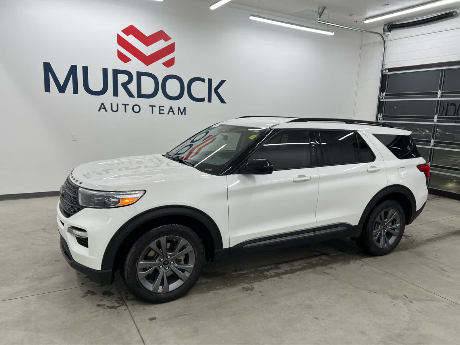 2022 Ford Explorer XLT's photo