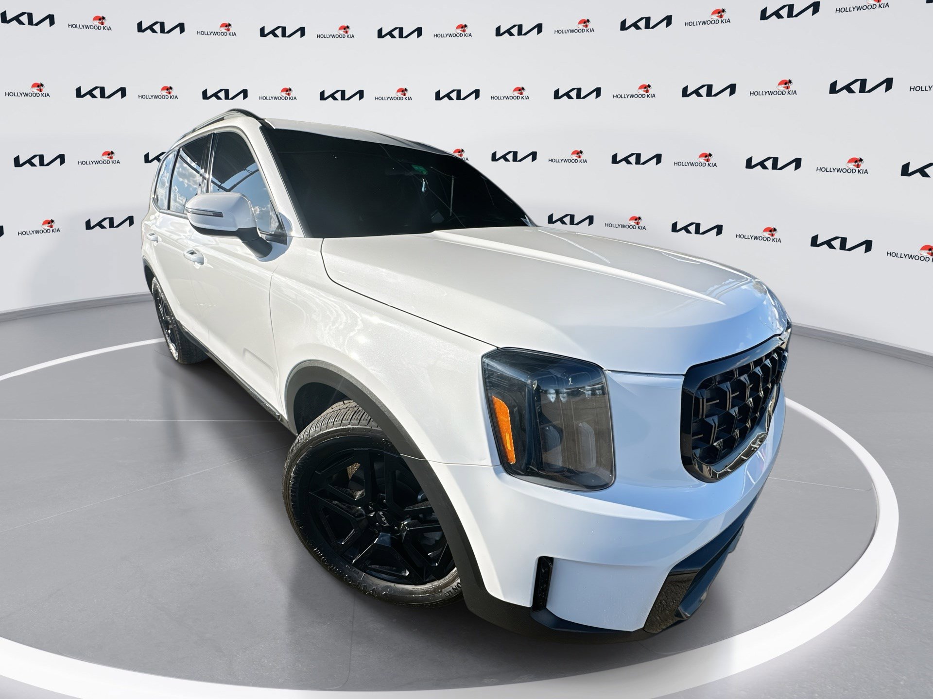2024 Kia Telluride EX X-Line's photo