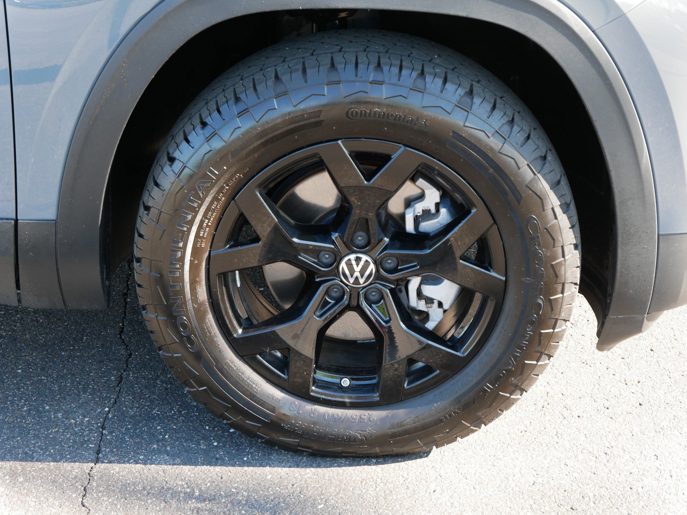 2024 Volkswagen Atlas Peak Edition SEL photo 15