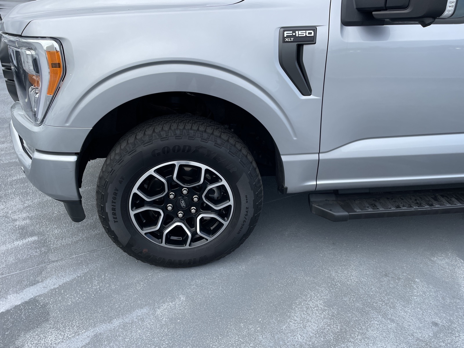 2022 Ford F-150 XLT photo 22