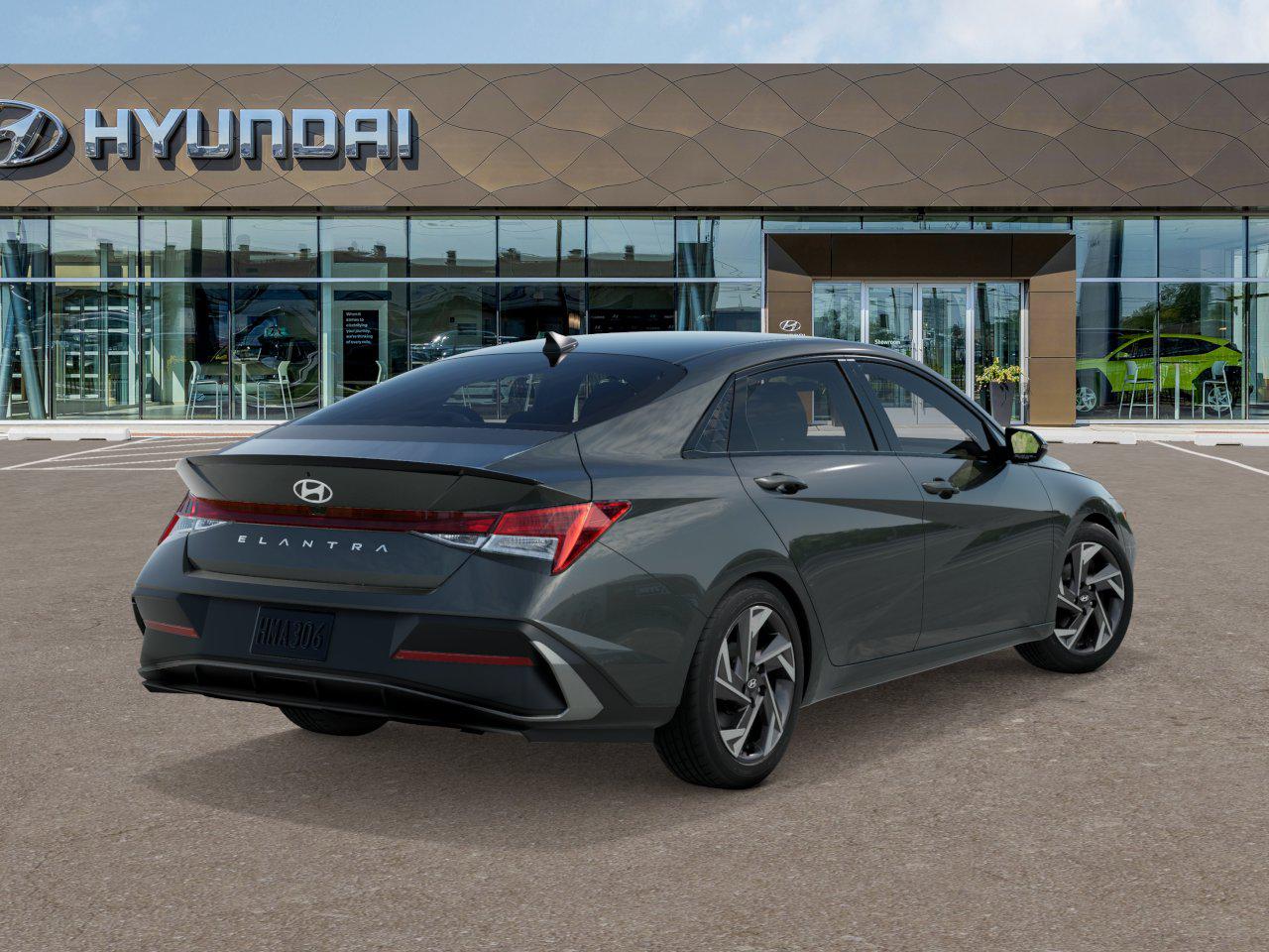 2025 Hyundai Elantra SEL Sport photo 3