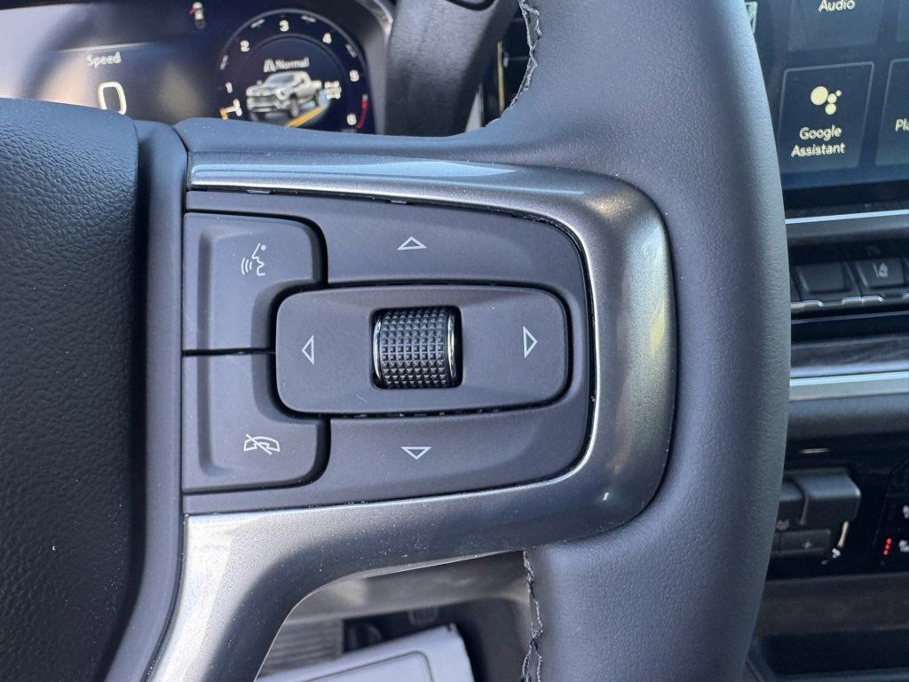 2026 Chevrolet Silverado 2500HD LTZ photo 3