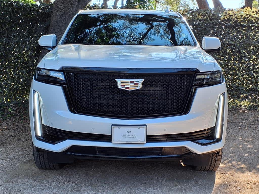 2023 Cadillac Escalade Sport Platinum photo 2