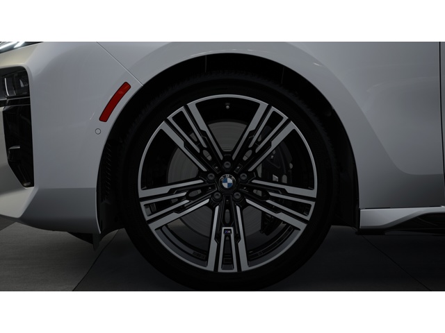 2026 Bmw 740i photo 7