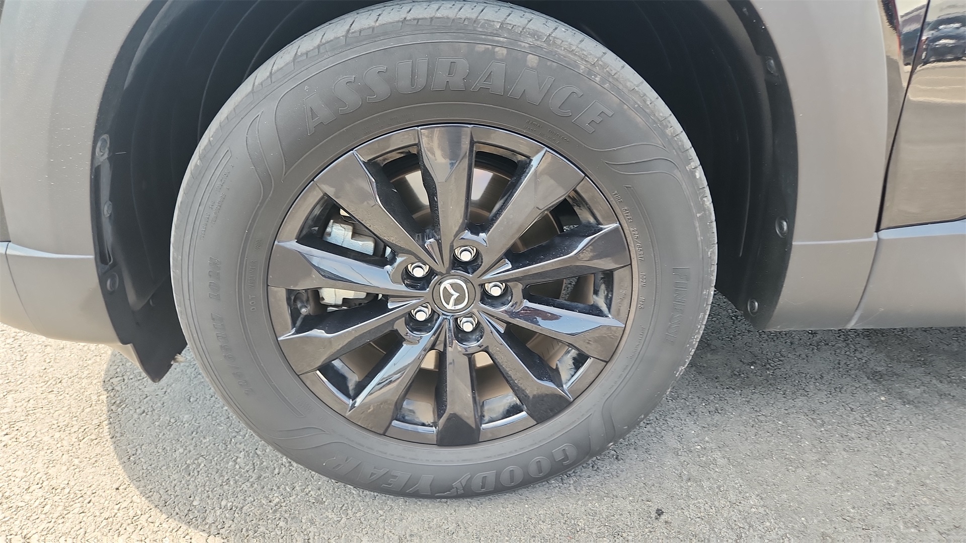 2024 Mazda CX-50 2.5 S Preferred photo 9