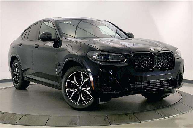 2025 BMW X4 30i's photo