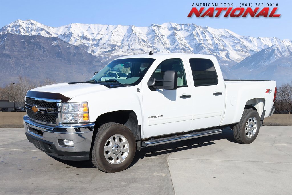 2013 Chevrolet Silverado 3500HD LT's photo