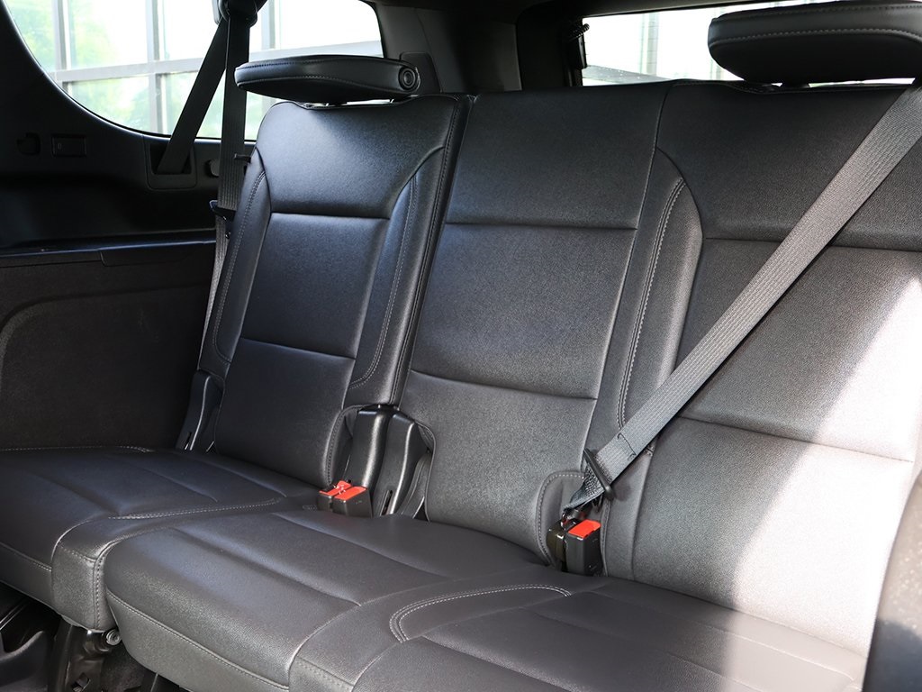 2023 Chevrolet Suburban Z71 photo 38