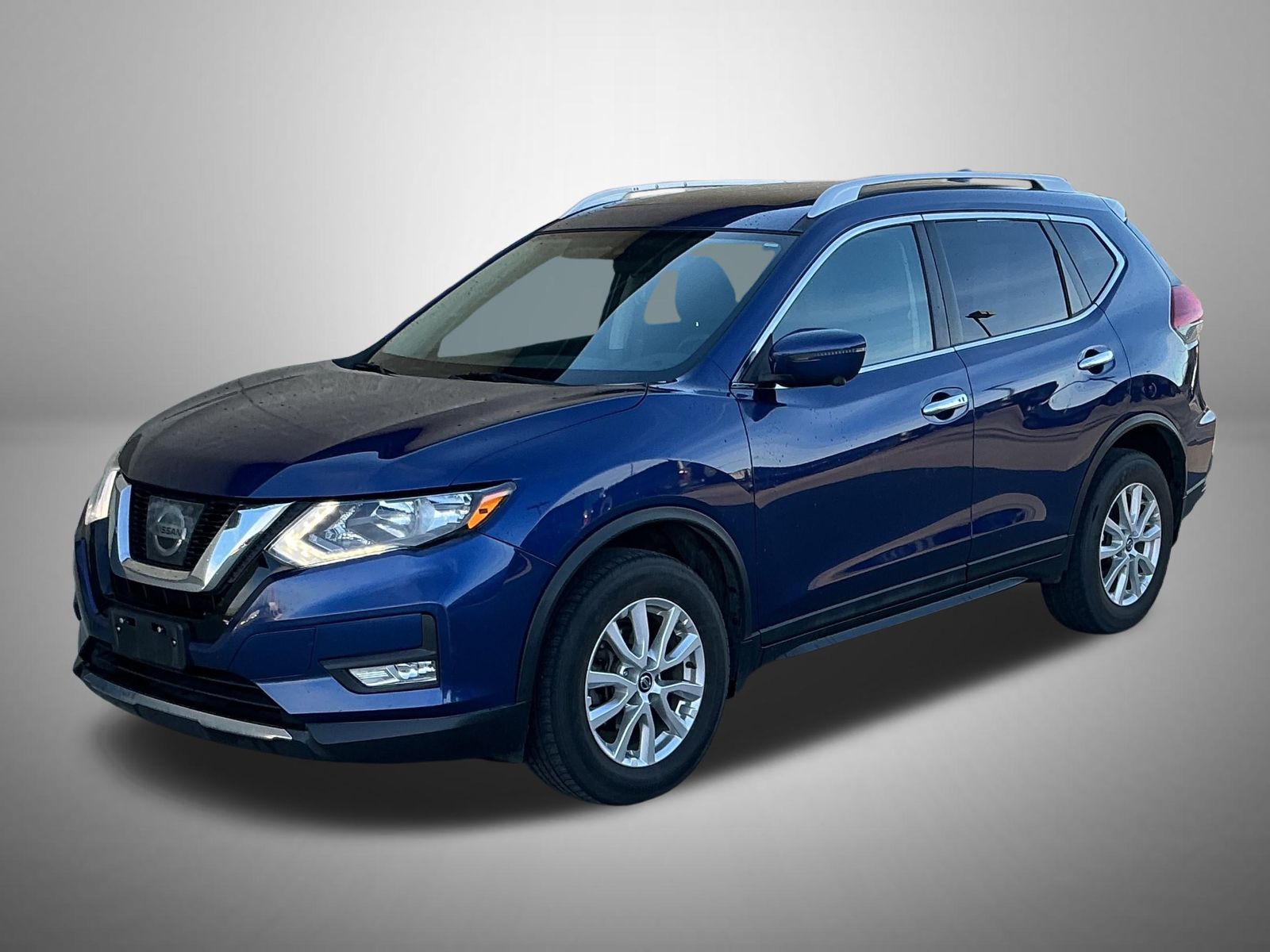 2017 Nissan Rogue SV's photo