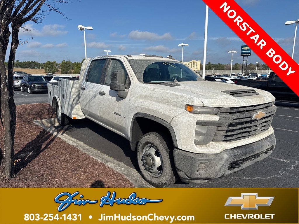 2026 Chevrolet Silverado 3500HD Chassis Work Truck Crew Cab 4WD